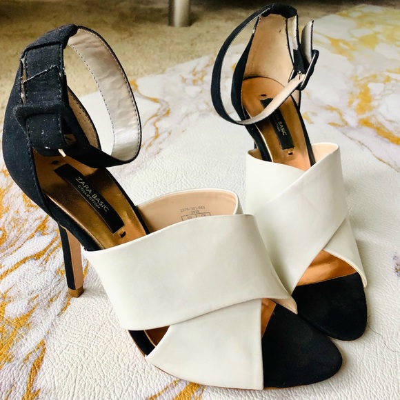 Zara Open-Toe Black and White Heels with Adjustable Strap - Picture 4 of 10